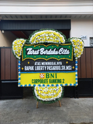 Papan Bunga Duka di Baturetno