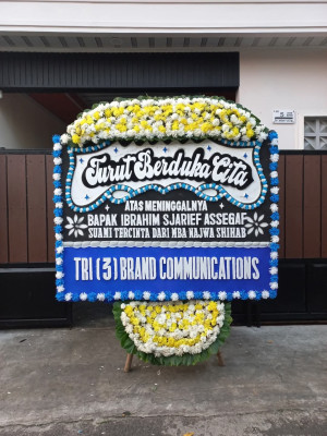 Papan Bunga Duka di Baturetno